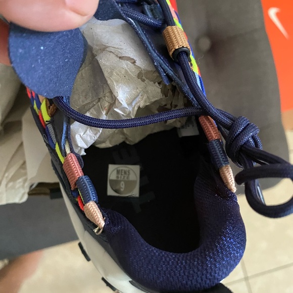 Nike theioth size 9 - Picture 6 of 7